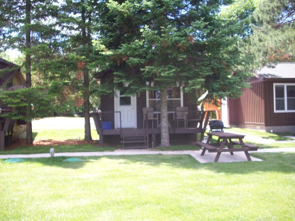 Lakewoods Cottage Oxtongue Lake Zimmer foto